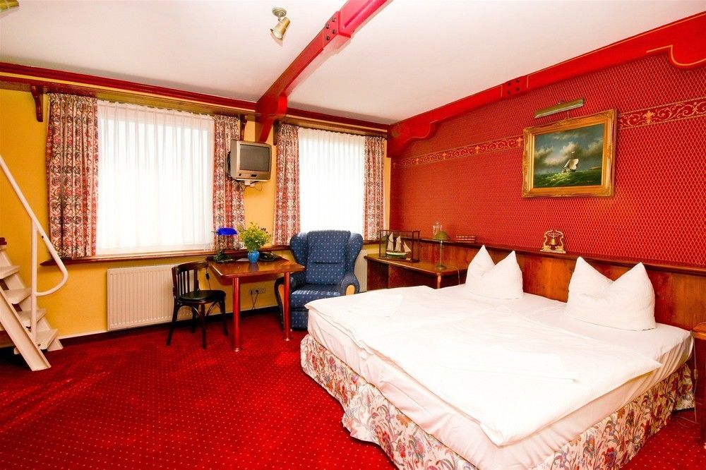 Hotel Nautilus Putbus Extérieur photo