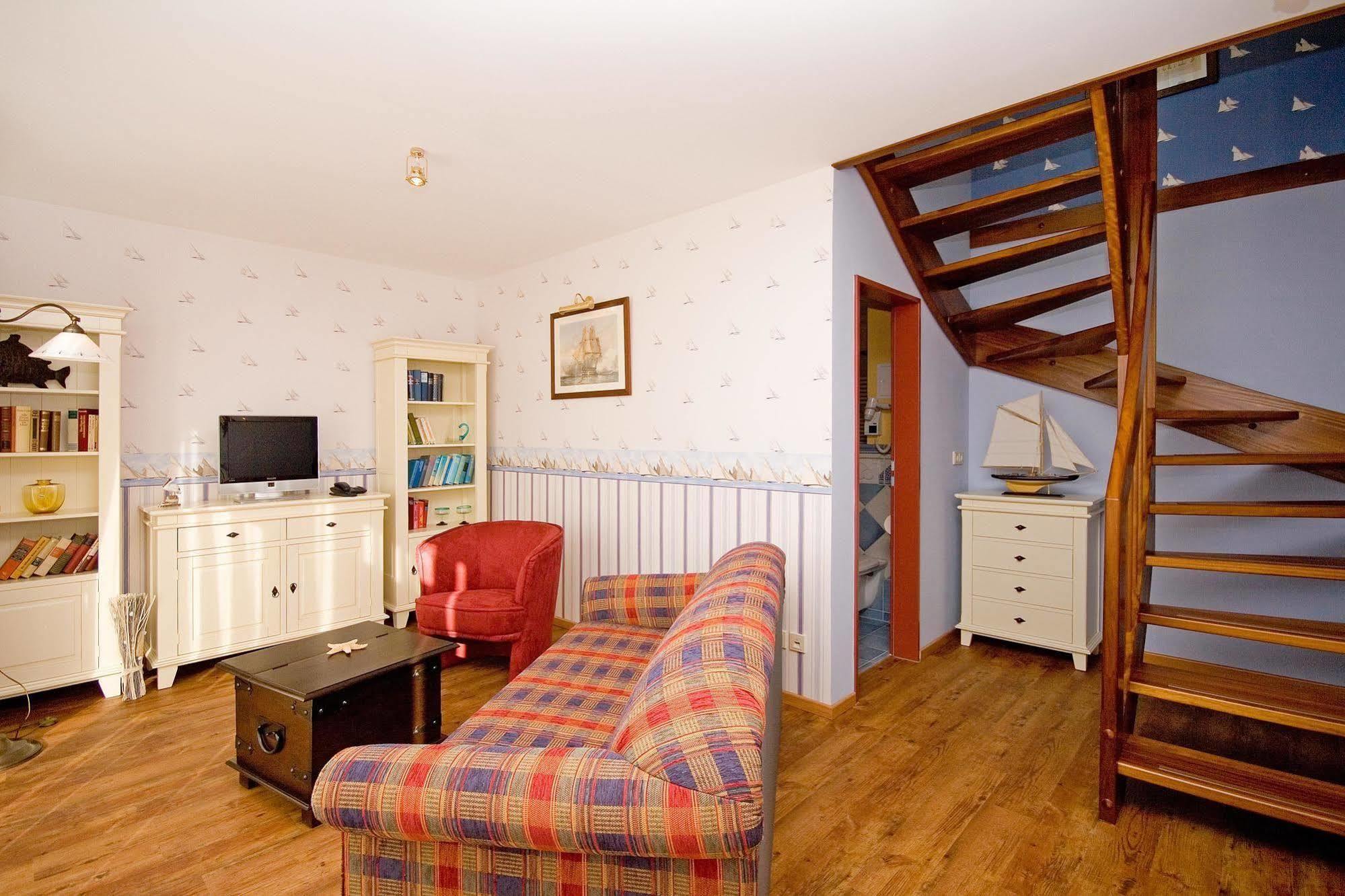 Hotel Nautilus Putbus Extérieur photo